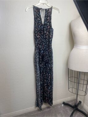 American Eagle Outfitters Black Floral jumpsuit